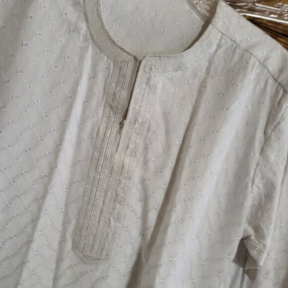 Men's African white polish lace formal wear - Picture 3 of 6